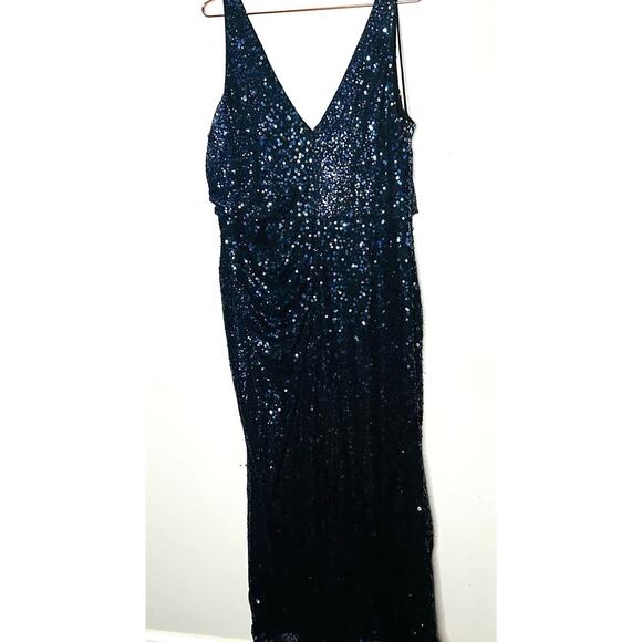 BADGLEY MISCHKA Women's Black Blue Sequins V-Neck Mesh Ombré Astor Gown Size 16 - Picture 3 of 16